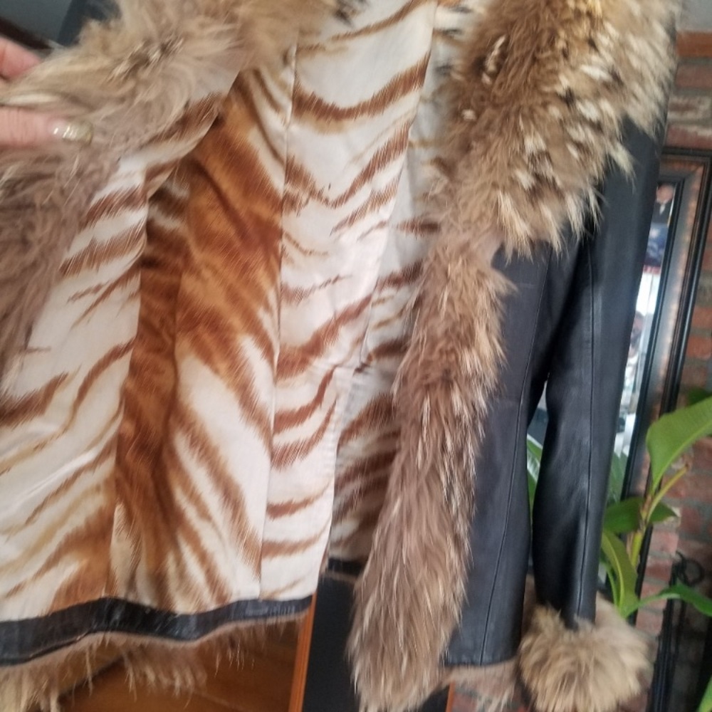 Cache Soft Leather Jacket With Real Fur - image 3